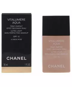 CHANEL Vitalumière Aqua foundation shade #40-beige désert