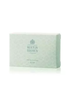 Molton Brown Milk & Oat Soap Bar, 75 g