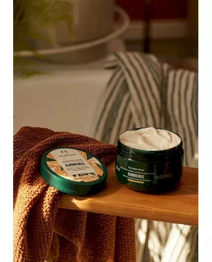 The Body Shop Almond Milk body scrub 250ml, image 3